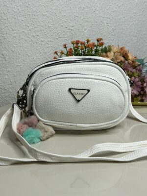 Bolsa Transversal Classic Duas Repartições (REF: XH063-53) (Acompanha Pompom em Cores Aleatórias)